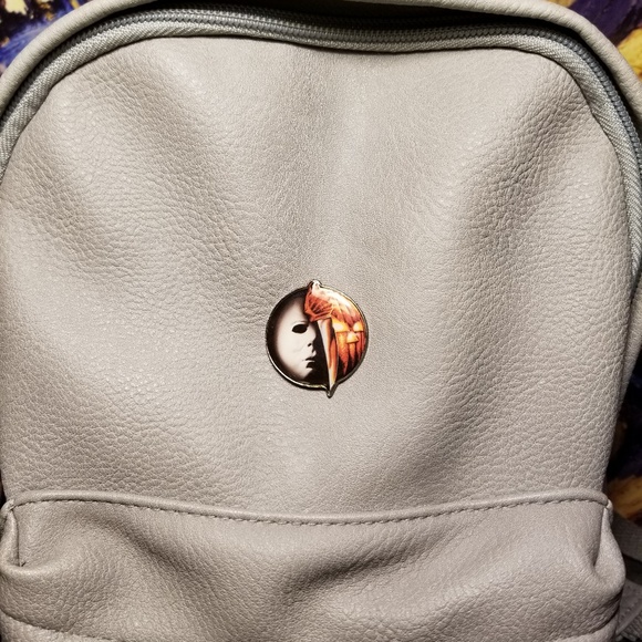 Lootcrate October 2016 "Horror" Pin - Picture 2 of 2